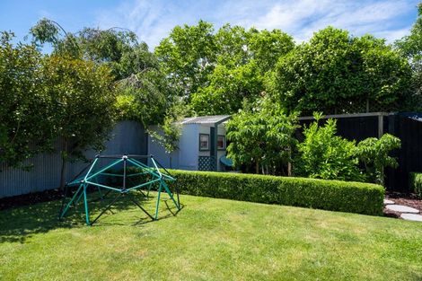 Photo of property in 30 Windermere Road, Papanui, Christchurch, 8053