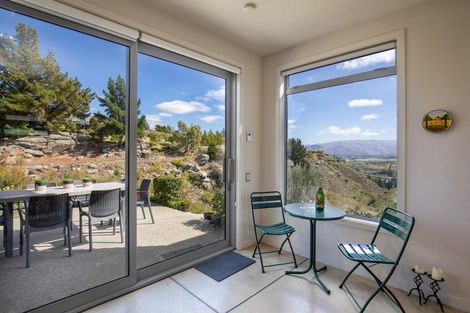 Photo of property in 10 Lanes Road, Bridge Hill, Alexandra, 9320