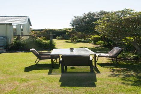 Photo of property in 16 Studholme Street, Temuka, 7920