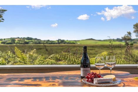 Photo of property in 10 Spinnaker Lane, Mangawhai, 0505