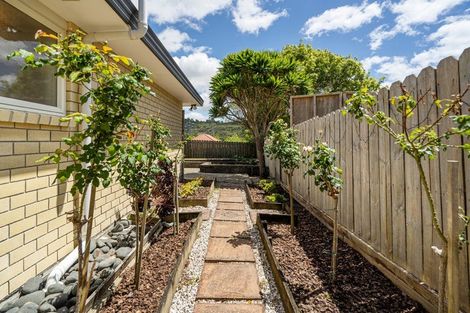 Photo of property in 3/8 Crewe Close, Albany, Auckland, 0632