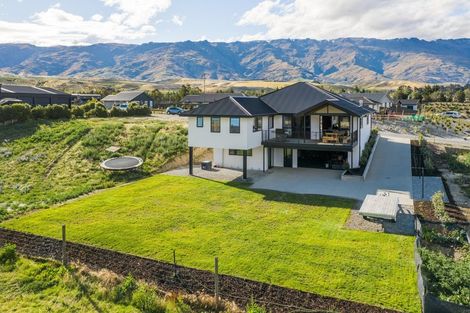 Photo of property in 6 Arion Court, Mount Pisa, Cromwell, 9383