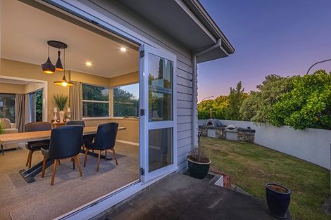 Photo of property in 1 Wigan Place, Hokowhitu, Palmerston North, 4410