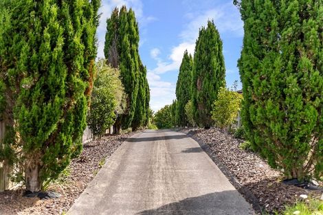 Photo of property in 3 Gavinike Place, Waimauku, 0812