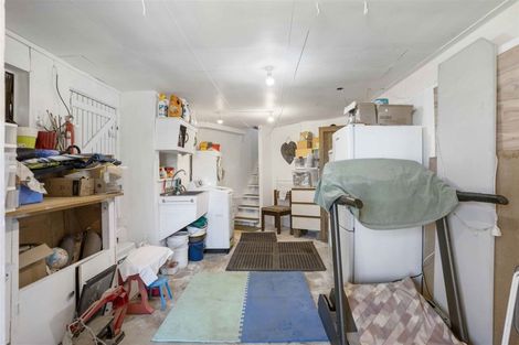 Photo of property in 144 Pigeon Mountain Road, Half Moon Bay, Auckland, 2012