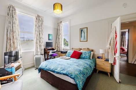 Photo of property in 74a Manor Place, Dunedin Central, Dunedin, 9016