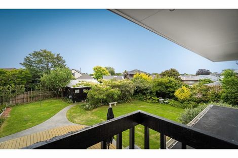 Photo of property in 53 Beckford Road, Saint Martins, Christchurch, 8022