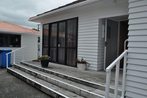 Photo of property in 57 Kowhai Avenue, Ebdentown, Upper Hutt, 5018