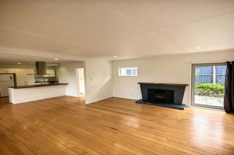 Photo of property in 43c Verbena Road, Birkdale, Auckland, 0626