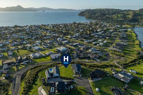 Photo of property in 7 Joyce Harsant Place, Cooks Beach, 3591