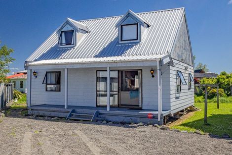 Photo of property in 22 Lee Street, Ohakune, 4625