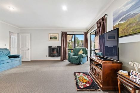 Photo of property in 14 Teviotview Place, Amberley, 7410