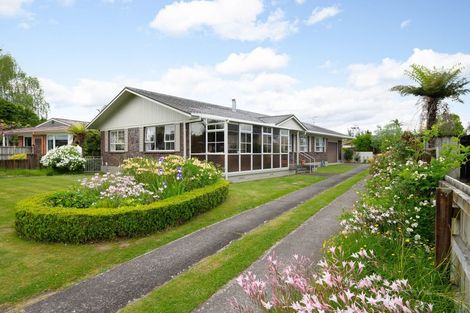 Photo of property in 44 Glen Lynne Avenue, Queenwood, Hamilton, 3210