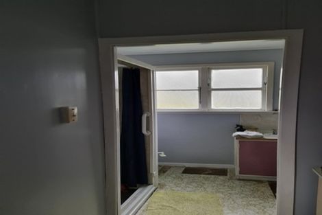 Photo of property in 44 Skinner Road, Bird Road, Stratford, 4393