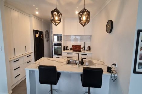 Photo of property in 3 Herbert Oldham Road, Pokeno, 2402