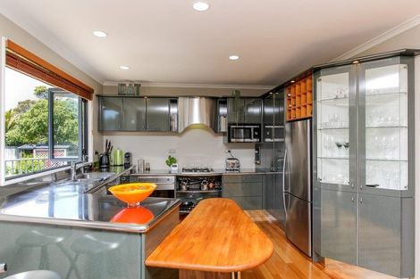 Photo of property in 34b Turakina Street, Merrilands, New Plymouth, 4312