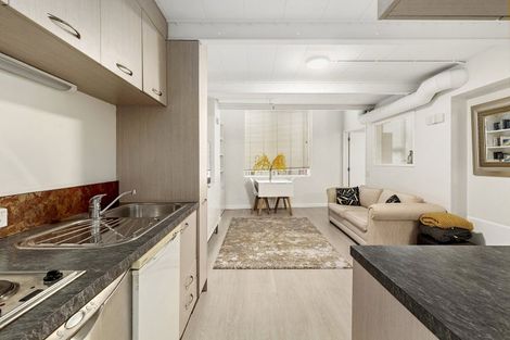 Photo of property in Stadium Garden Flats, 102/107 Thorndon Quay, Pipitea, Wellington, 6011