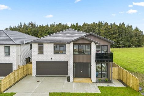 Photo of property in 5 Knockanara Drive, Flat Bush, Auckland, 2019