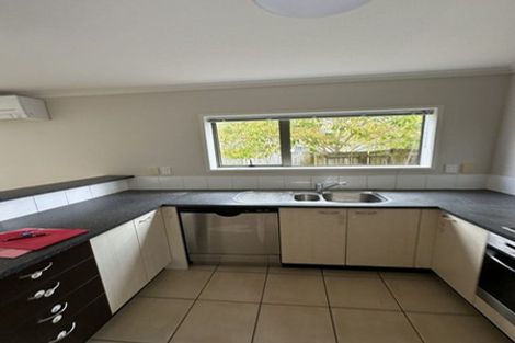 Photo of property in 41 Tiri Tiri Road, Birkdale, Auckland, 0626