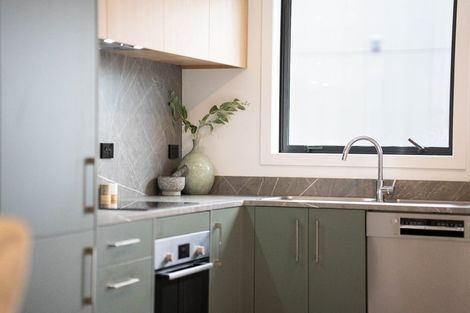 Photo of property in 2/5 Vesty Avenue, Hillcrest, Hamilton, 3216