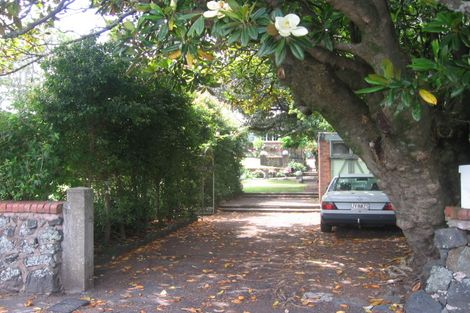 Photo of property in 37 Wairakei Street, Greenlane, Auckland, 1051