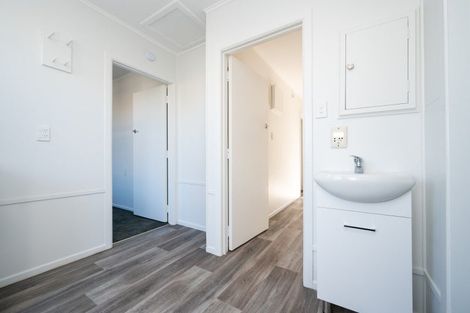 Photo of property in 4 Leyland Road, Te Awanga, 4102