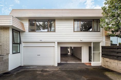 Photo of property in 86b Oceanview Road, Mount Maunganui, 3116