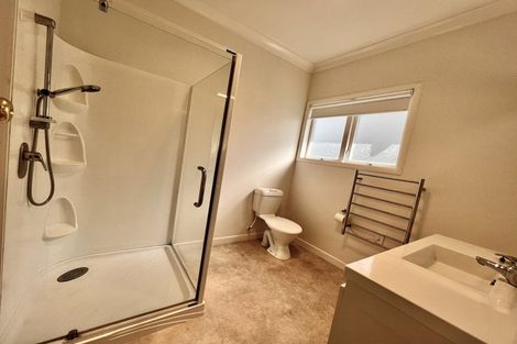 Photo of property in 44 Braid Road, St Andrews, Hamilton, 3200