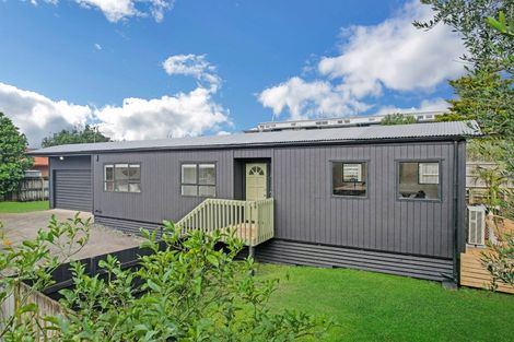 Photo of property in 36a Zefiro Drive, Massey, Auckland, 0614