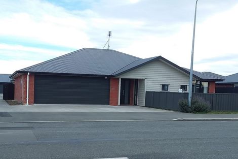 Photo of property in 90 Aitken Street, Ashburton, 7700