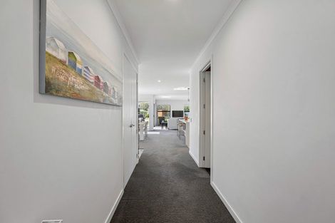 Photo of property in 54 Stratford Drive, Mount Pisa, Cromwell, 9383