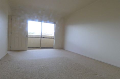 Photo of property in 27 Marinich Drive South, Ranui, Auckland, 0612