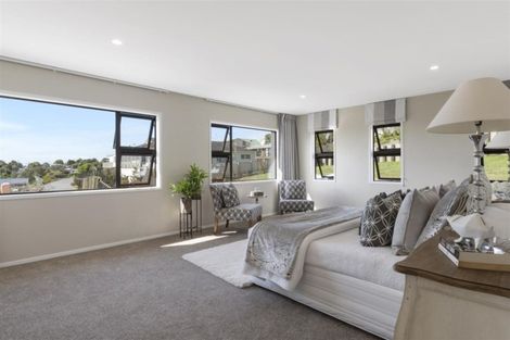Photo of property in 10 Waititiro Rise, Stanmore Bay, Whangaparaoa, 0932