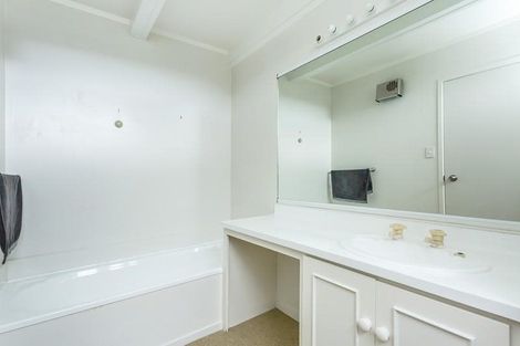 Photo of property in 19 Northview Crescent, Belleknowes, Dunedin, 9011