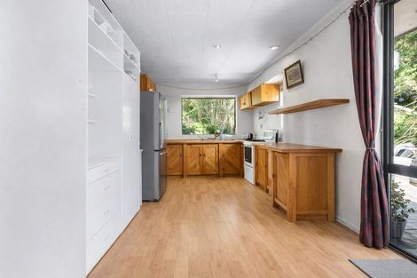 Photo of property in 48 Scott Road, Stanmore Bay, Whangaparaoa, 0932