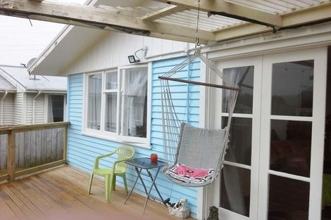 Photo of property in 7 Tohu Place, Spotswood, New Plymouth, 4310