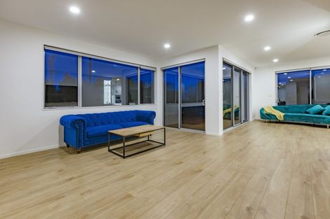 Photo of property in 299 Flat Bush School Road, Flat Bush, Auckland, 2019