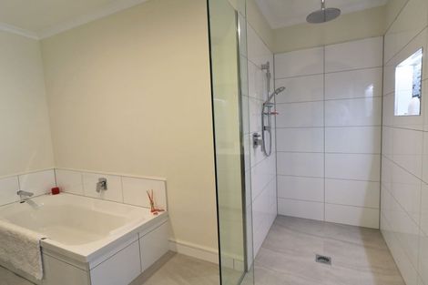 Photo of property in 35 Brooklyn Road, Carterton, 5713