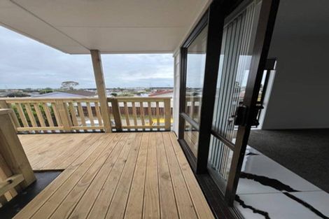 Photo of property in 2/3 Coombe Avenue, Otara, Auckland, 2023