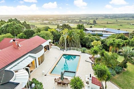 Photo of property in 65 Harry Dreadon Road, Opaheke, Papakura, 2584