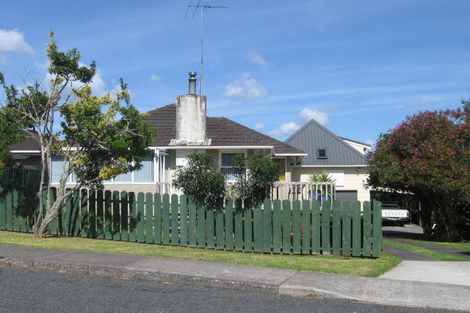 Photo of property in 87 Marlborough Avenue, Glenfield, Auckland, 0629