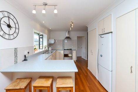 Photo of property in 27 Halcione Close, Flagstaff, Hamilton, 3210