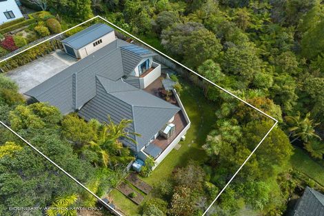 Photo of property in 15 Glenreagh Place, Torbay, Auckland, 0630