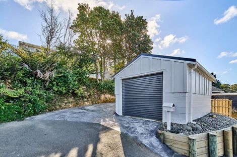 Photo of property in 237 Main Road, Tawa, Wellington, 5028
