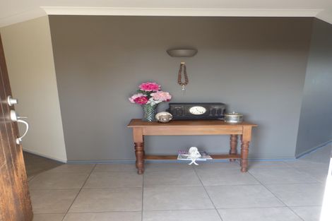 Photo of property in 55a Oaklands Drive, Cambridge, 3434