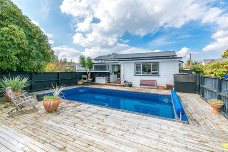 Photo of property in 24 Grey Street, Kihikihi, Te Awamutu, 3800