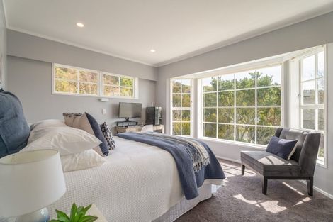 Photo of property in 24 Oriel Avenue, Tawa, Wellington, 5028