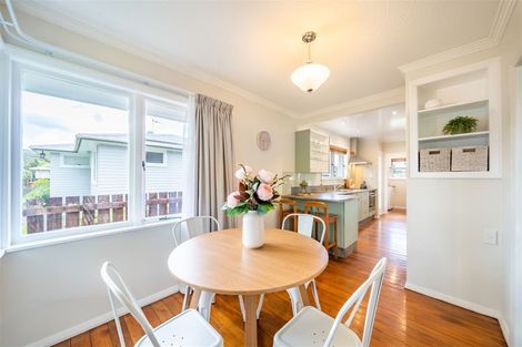 Photo of property in 19 Charles Street, Clouston Park, Upper Hutt, 5018