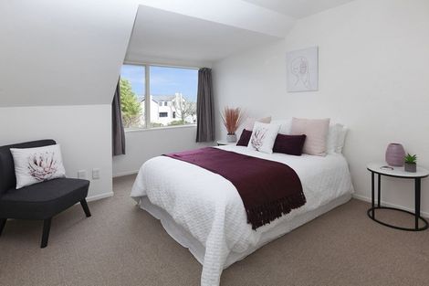 Photo of property in 2 Lewisham Park, St Albans, Christchurch, 8052