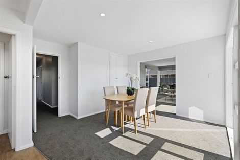 Photo of property in 37 Shirley Road, Shirley, Christchurch, 8013